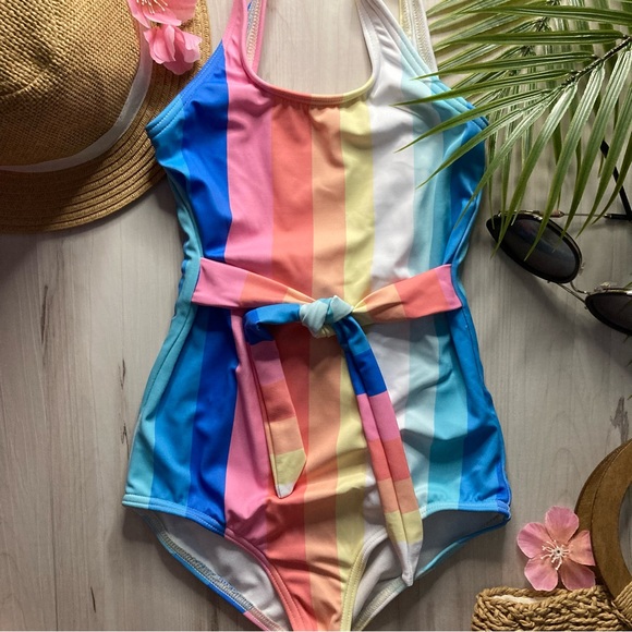 Billabong ๐ Me n You Girlsโ Striped Rainbow Tie Vacation One Piece ๐๐๏ธ - Picture 5 of 12